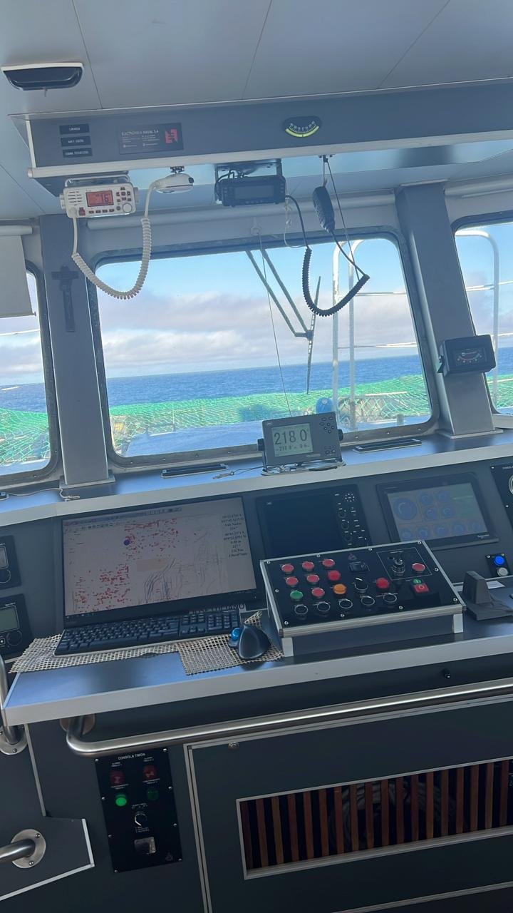 Buque pesquero José Luciano, vista 7 octubre 2025